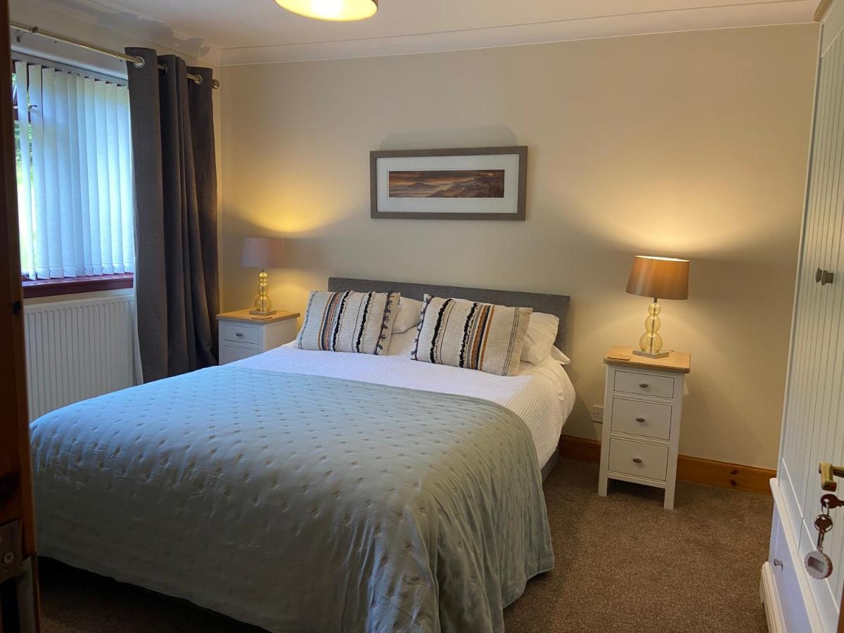 Bernisdale An Cladach Bed & Breakfast エクステリア 写真